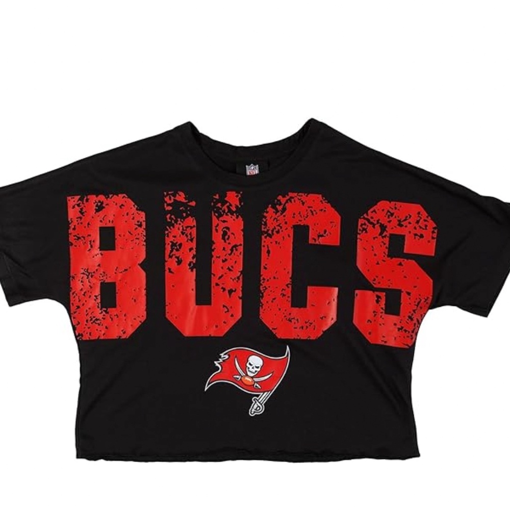 Buccaneers crop tee-NEW
